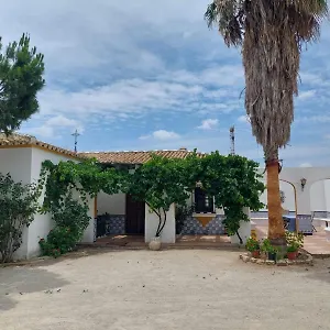cortijo-las-cruces-guillena-sevilla.es-andalucia.com/